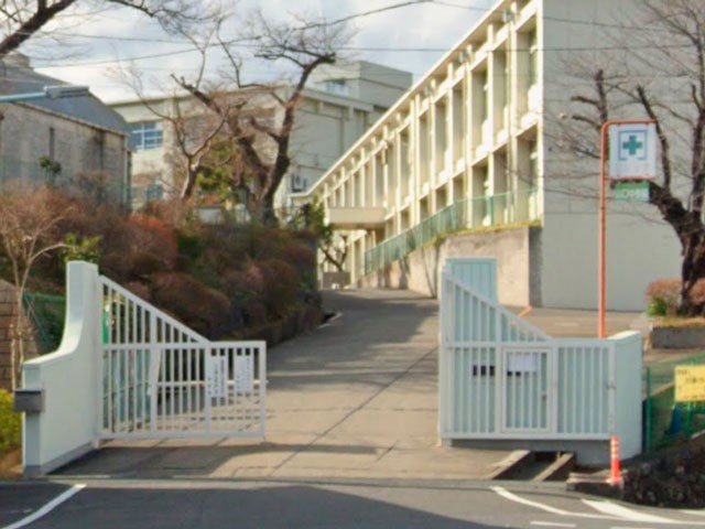 ���ӊ� ���w�Z 2000m ����s���R�����w�Z