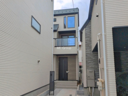 ������2���ڂ̐V�z��ˌ���