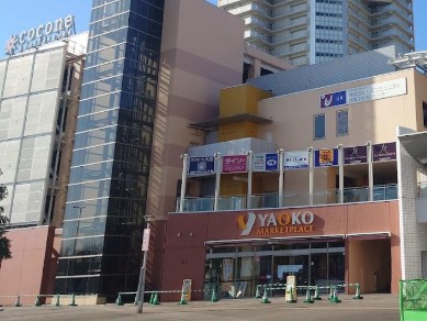 ���ӊ� �V���b�s���O�Z���^�[ 960m �R�R�l�㕟��