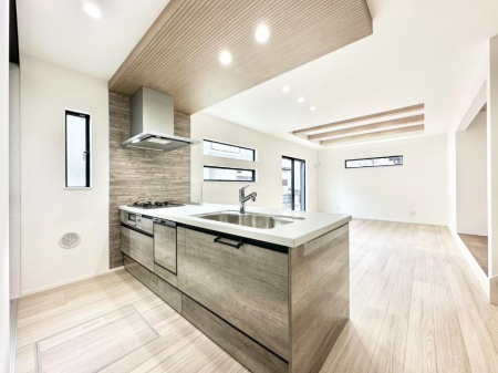 �L�b�`�� �����g���L�b�`��������A�g���₷�����������̂��₷���ɂ������܂����B 