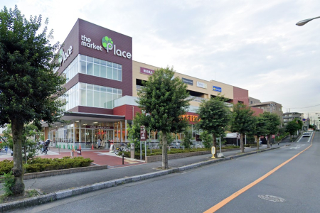 ���ӊ� �V���b�s���O�Z���^�[ 1400m the market Place �a��