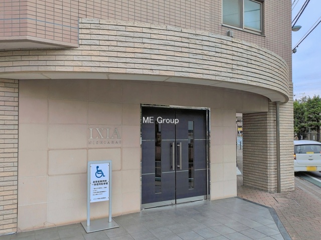 �G���g�����X -