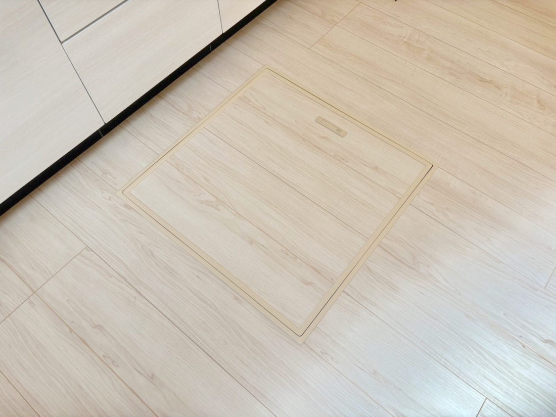 ���̑����� �������[�t���I���p�i�E���p�i�̎��[�ɂ��劈��B