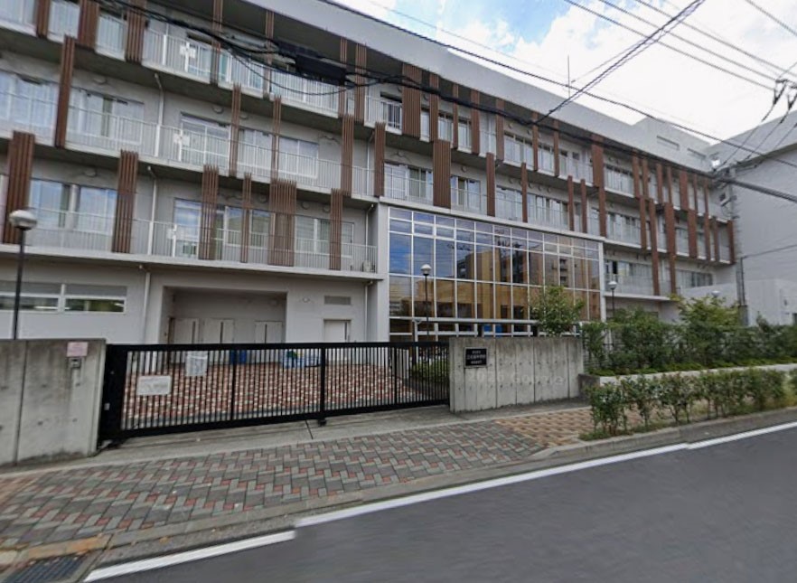 ���ӊ� ���w�Z 320m �����旧�]�k�����w�Z
