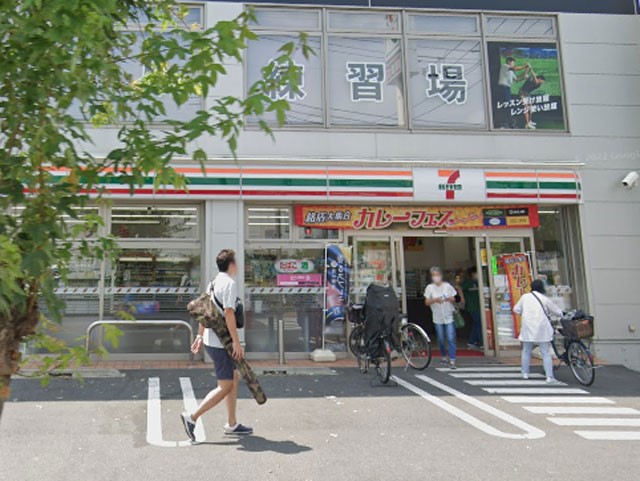 ���ӊ� �R���r�j 150m �Z�u��-�C���u�� �r�쓌���v�U���ړX