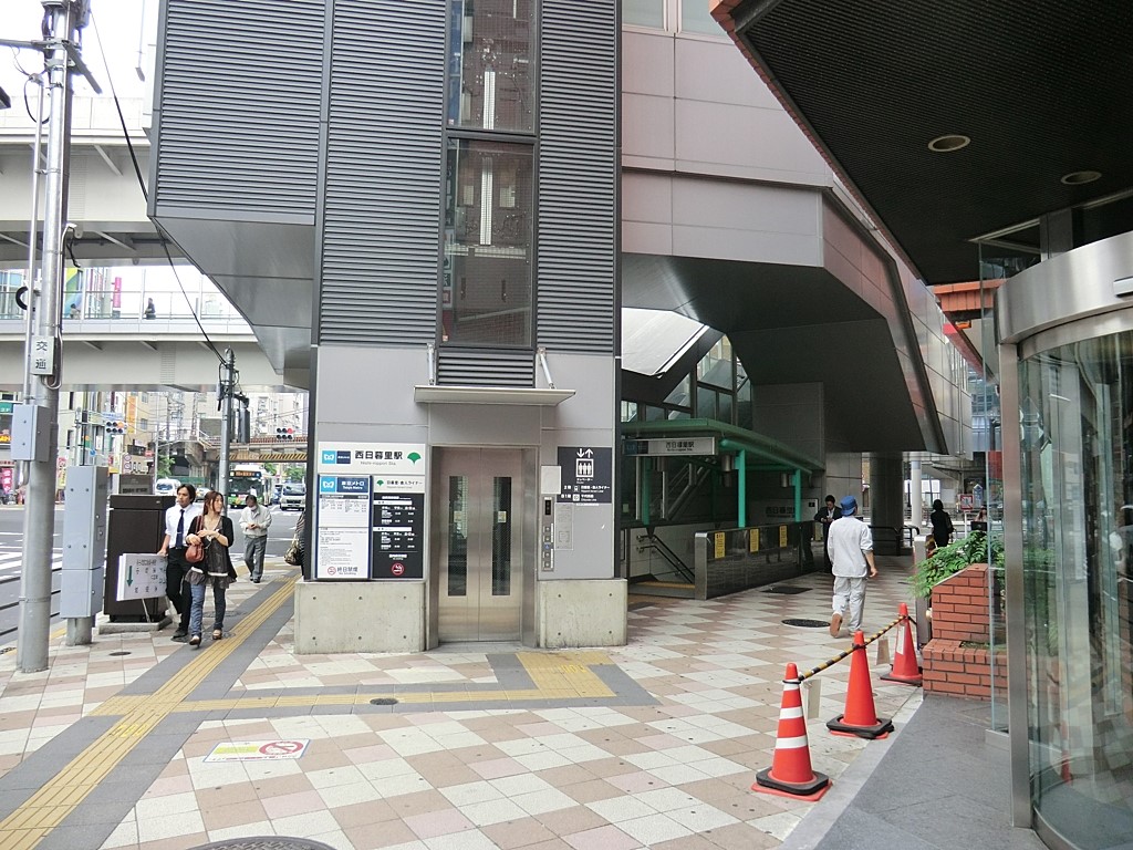 ���ӊ� �w 720m �����闢�w