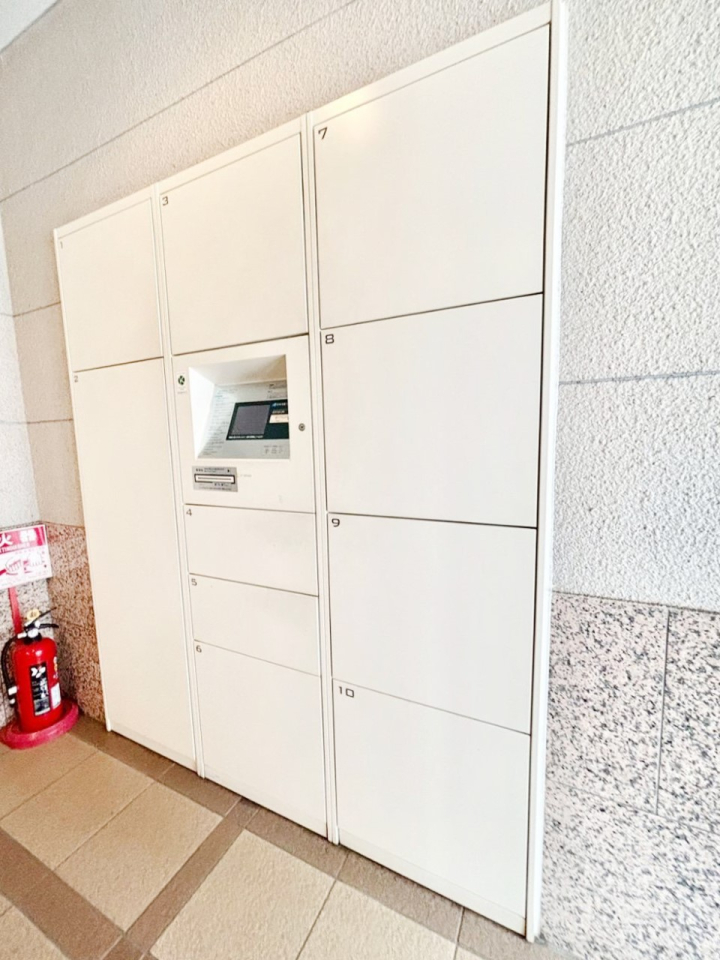 ���̑� ���玞�̂��ו��̎󂯎��ɕ֗��ȑ�z�{�b�N�X�t��