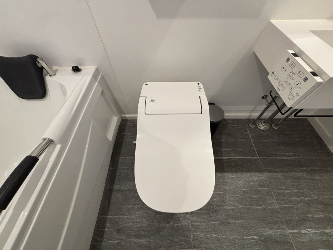 �g�C�� ���邭�������̂���g�C���ł��B  
