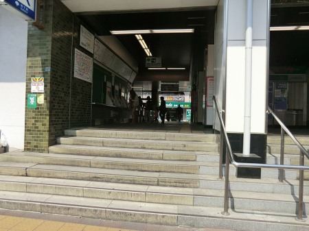 ���ӊ� �w 880m �s�c�O�c���@�@���w