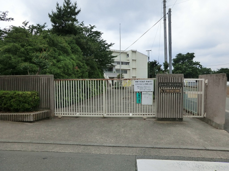 ���ӊ� ���w�Z 519m ���z�s���掵���w�Z
