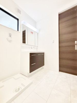 ���̑� ������������ʉ��ώ��Œ��̐g�x�x�����K