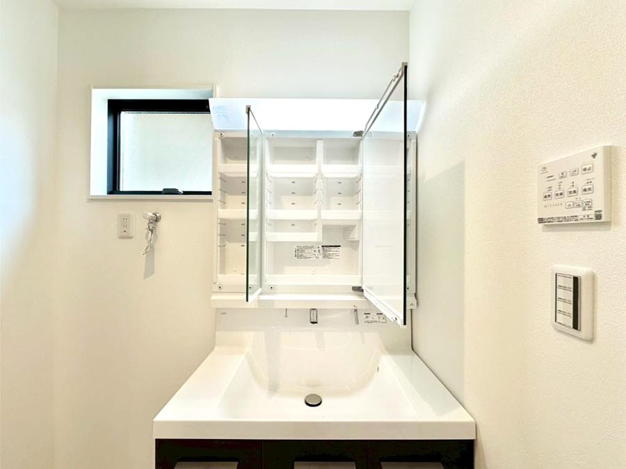 ̑ Oʋ̗ɁAϕiqpiȂǂ[\Bʑƕۂ܂I