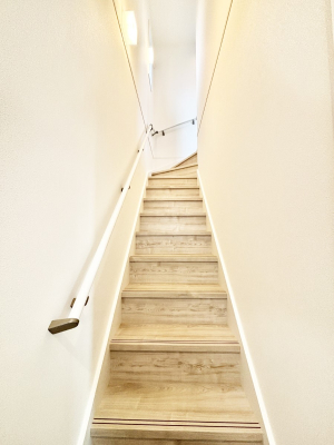 ���̑� ���S�����l�����K�i�ɂ͎肷���ݒu���Ă��܂�