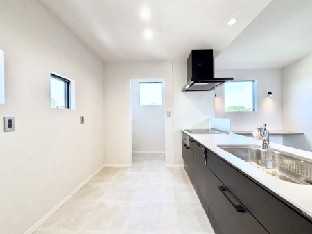 Lb` Lb`̉Ƀpg[zuIHĩXgbN⒲̎[ɕ֗ł