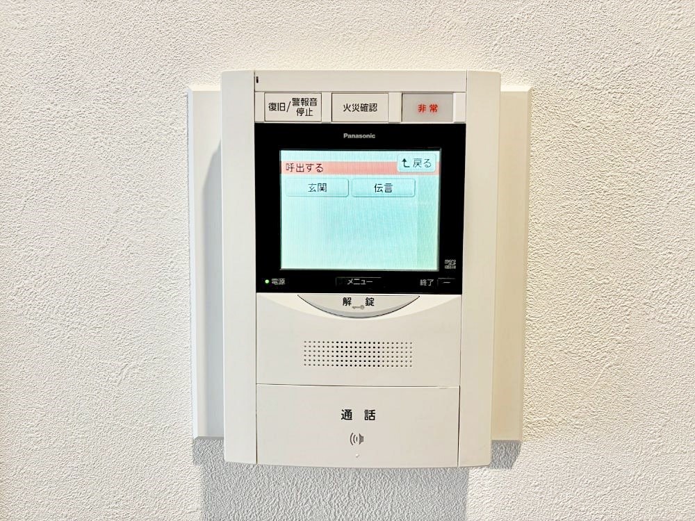 ̑ TVj^[tC^[tHtĂăZLeB[  