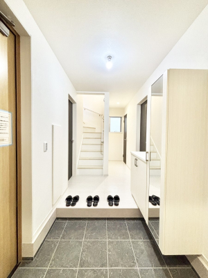 ���� �Ƒ��̋A��₨�q�l�������������}���錺��