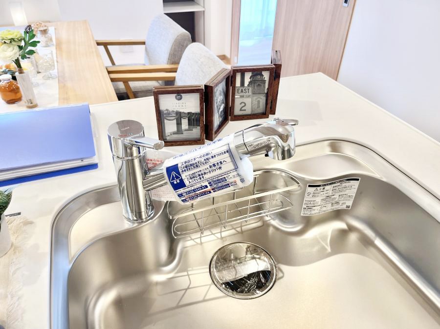 ̑ łȂB̐ŐƏ򐅂gB