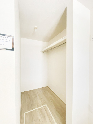 ̑ EH[NCN[[bg̊pŐԃXbL