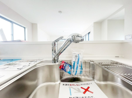 ̑ łȂB̐ŐƏ򐅂gB