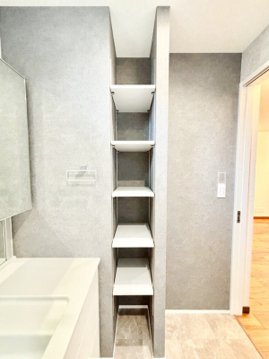 ̑ h[Xy[Xɂ͊[ItĂ܂B 