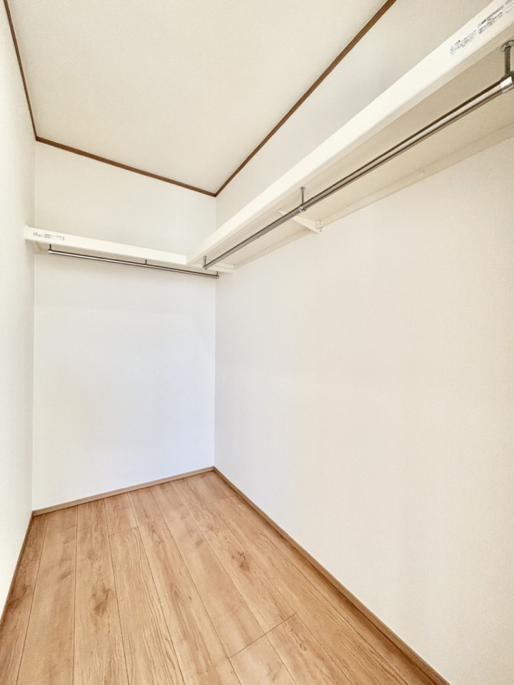 ���̑� �E�H�[�N�C���N���[�[�b�g�t���Ő�����Ԃ��L�����p�ł��܂��B