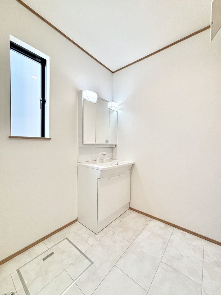 ���̑� �������̂��郉���h���[�X�y�[�X