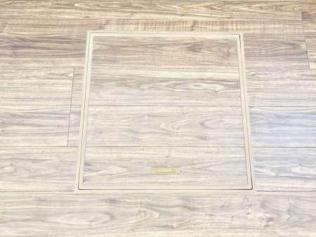 ̑ [tIpiEpi̎[ɂ劈B