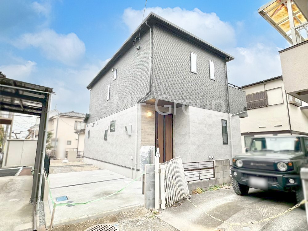 ���n�O�ώʐ^ �������ꂽ�O�ρA�㎿�ȏZ��Ԃ��L���鎺���͉i�����S���ĉ߂�����Z���ł��B