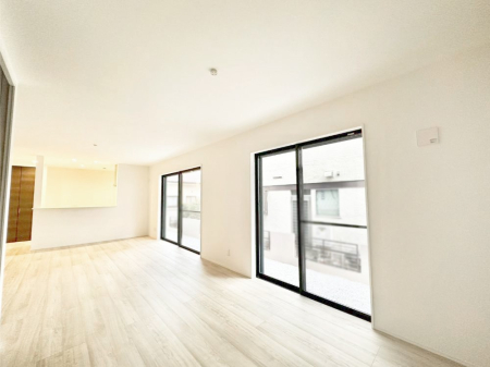 ���̑����� 20���̍L�X�k�c�j�͉Ƒ��݂�Ȃ̉��K��ԁI�Ƒ��̂Ȃ������������厖�ȋ�ԁB