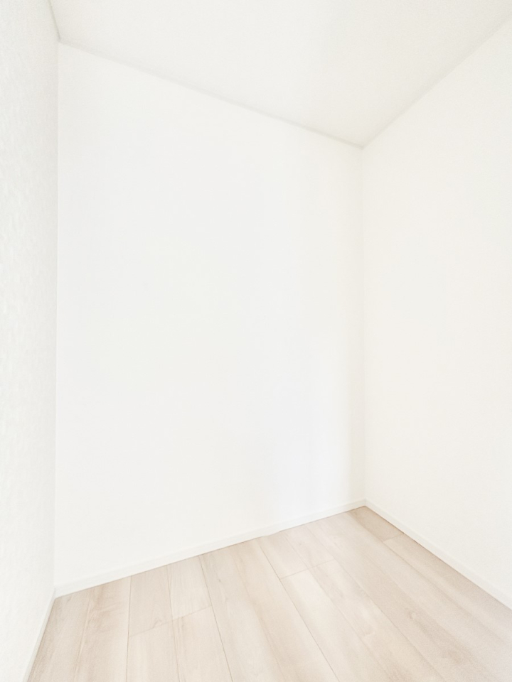 ̑ EH[NCN[[bgtŐԂLpł܂B