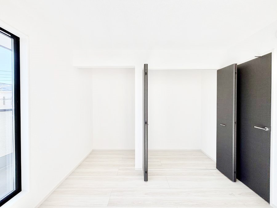 ���[ �����Ղ�̎��[�X�y�[�X�ŉ��K�ɕ�点���� 