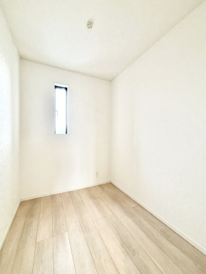 ���[ ���[�����ł͂Ȃ��A�e�����[�N���[����A�g���G�Ƃ��Ă������p���������܂��B