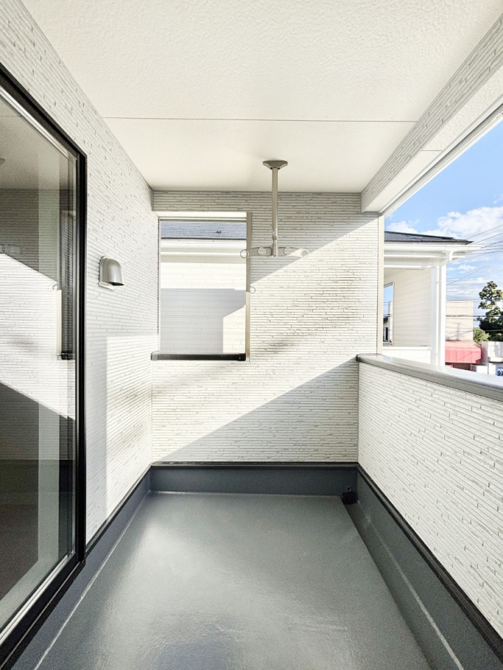 oRj[ 㕔ɉĂ̂ŋ}ȉJ̎ɂSłB 