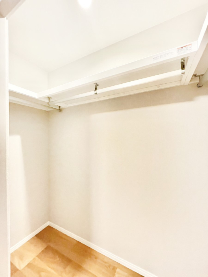 ���̑� �E�H�[�N�C���N���[�[�b�g�̂���Z�܂��ŃX�b�L�����K�Ȑ�����