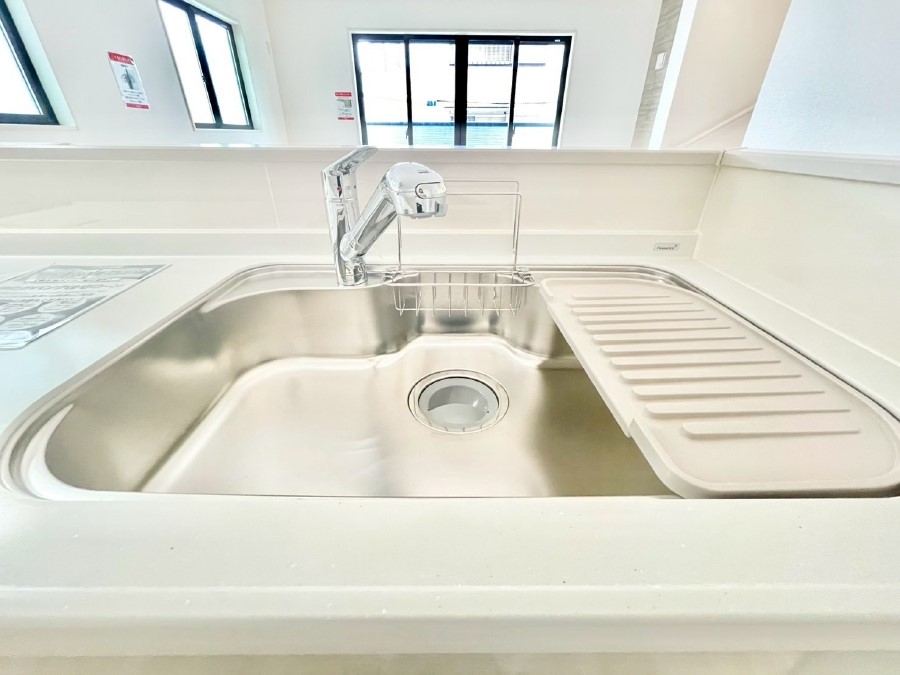 ̑ łȂB̐ŐƏ򐅂gB