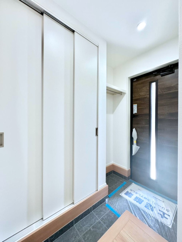 ���� �Ƒ��̋A��₨�q�l�������������}���錺��  