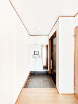 ���� ���Ƒ��₨�q�l���C�����悭���o�}���ł��鉸�₩�ȕ��͋C�̌��ւł��B