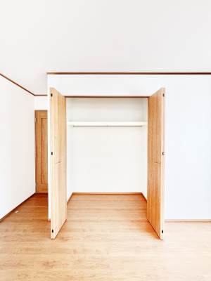 ���[ ��������ߗނ�ו��Ȃǂ̎��[�ɕ֗��ȕ����t���ł��B