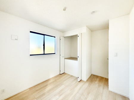 �q������ ���q���܂̂������Ƃ��Ă��I�ߗނ̐������ڂɕ֗��ȃN���[�[�b�g�t���̗m���B