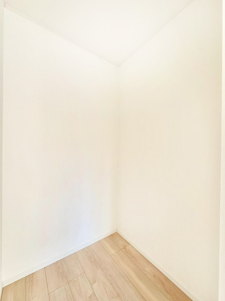 ���̑� �E�H�[�N�C���N���[�[�b�g�t���Ő�����Ԃ��L�����p�ł��܂��B