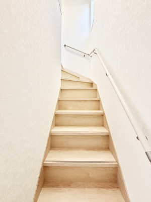 ̑ Ki͎肷tȂ̂ŏȂq܂₲̕Sł