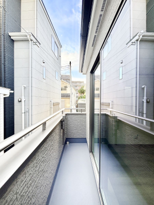 �o���R�j�[ �g���ȗz�����~�蒍���o���R�j�[�͂�����ɂ������߁B�u�₩�ȕ����S�n�悢�ł��B