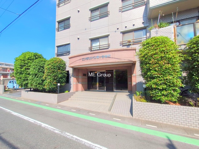 �G���g�����X -