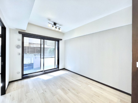 rO 傫ȑ炽Ղ̗zƕ郊rO  