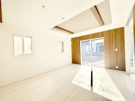 ���r���O ���Ƒ��̓��₩�Șb�����ŕ�܂�閾�邢���r���O  