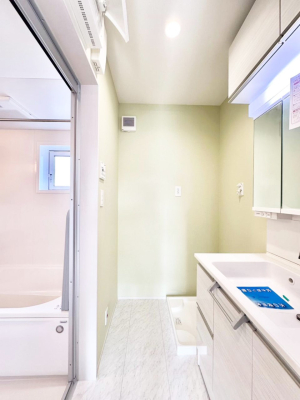 ���̑� �L�X�Ƃ�Ƃ�̂��郉���h���[�X�y�[�X