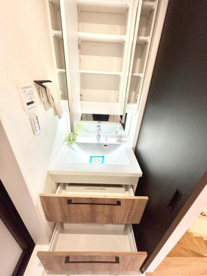 ̑ Oʋ̗ɁAϕiqpiȂǂ[\Bʑƕۂ܂I