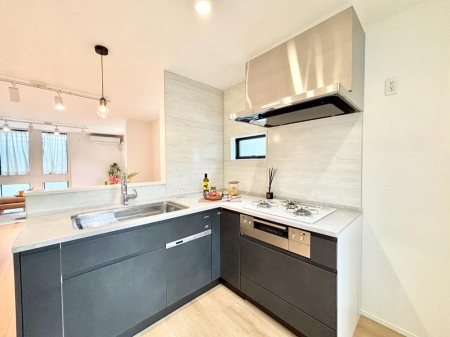 Lb` ȂłƑƂ̉by߂ΖʃLb`