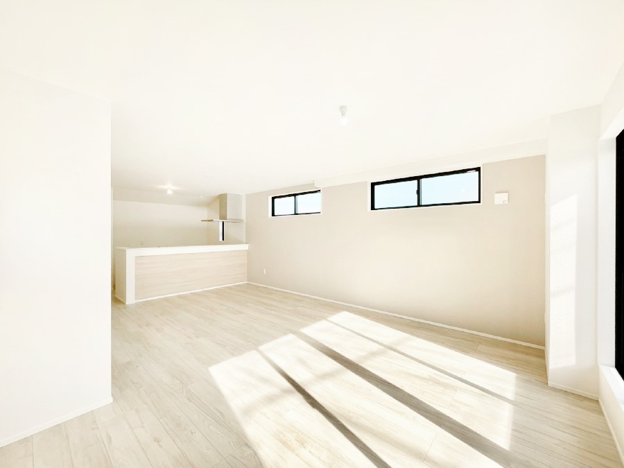 rO i`eCXg̗D_炩Fg̃t[OfGȃrOłˁB