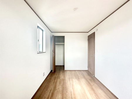 �q������ �q�������ɂ��������߂Ȏ��[�X�y�[�X�����Ղ�̋���